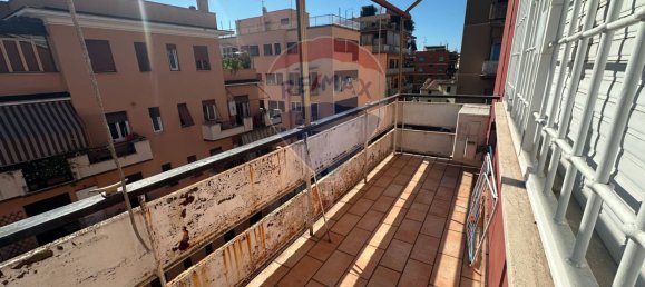 3 bedrooms Penthouse in Rome, Italy No. 327925 13
