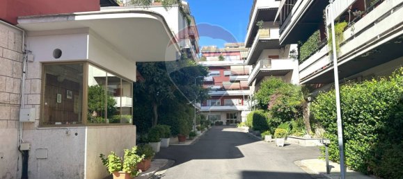 3 bedrooms Penthouse in Rome, Italy No. 327925 6