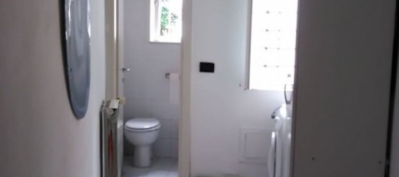 Casa de 4 habitaciónes en Livorno, Italy No. 257011 11