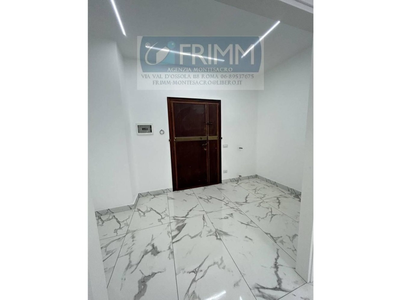 4-salle Appartement à Rome, Italy No. 16857