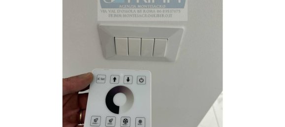 4-salle Appartement à Rome, Italy No. 16857 28