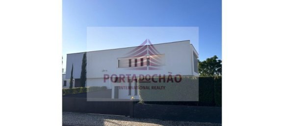 5 bedrooms Villa in Setubal, Portugal No. 103061 4
