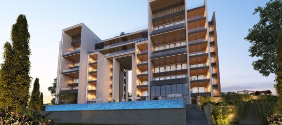 2 bedrooms Apartment in Limassol, Cyprus No. 30742 2