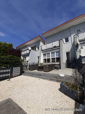 4 bedrooms Townhouse in Main-Kinzig, Germany No. 130015