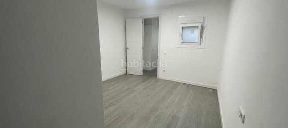 1 Schlafzimmer Penthouse in L'Hospitalet de Llobregat, Spain, Nr. 171355 27