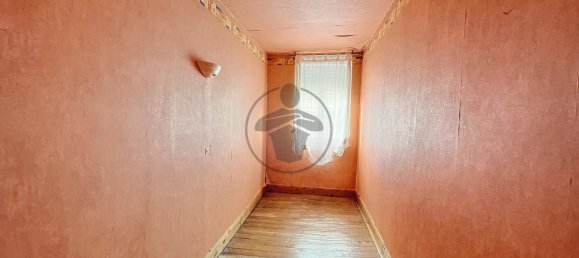 6-Zimmer Gebäude in Saint-Quentin, France, Nr. 73899 4