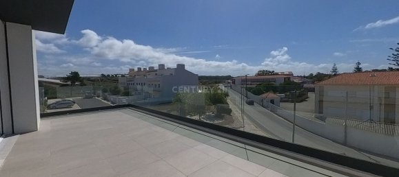 5 bedrooms House in Torres Vedras, Portugal No. 136404 43