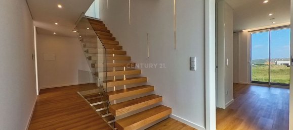 5 bedrooms House in Torres Vedras, Portugal No. 136404 24