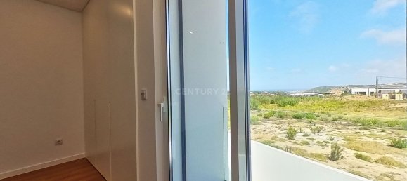 5 bedrooms House in Torres Vedras, Portugal No. 136404 37