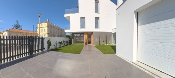 5 bedrooms House in Torres Vedras, Portugal No. 136404 3