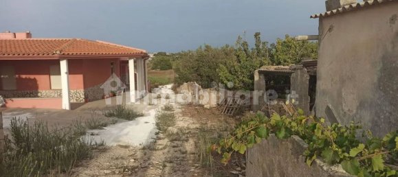 4 Schlafzimmer Haus in Pachino, Italy, Nr. 67891 3