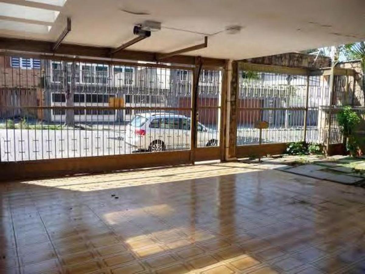 4 bedrooms House in Sao Paulo, Brazil No. 566447