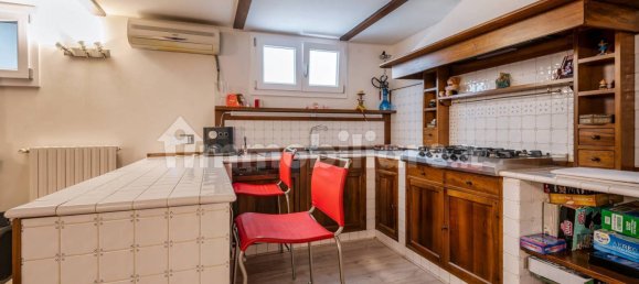 3 غرف نوم فيلا في Casorate Primo, Italy رقم 302069 42