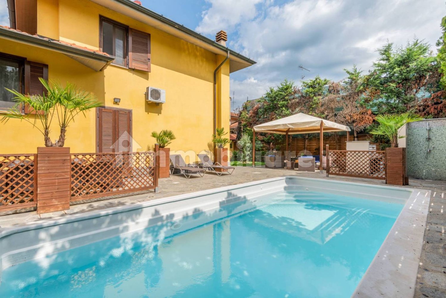 3 غرف نوم فيلا في Casorate Primo, Italy رقم 302069