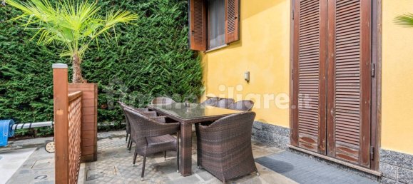 3 غرف نوم فيلا في Casorate Primo, Italy رقم 302069 12