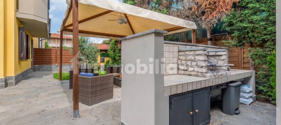 3 غرف نوم فيلا في Casorate Primo, Italy رقم 302069 14