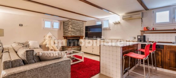 3 غرف نوم فيلا في Casorate Primo, Italy رقم 302069 41