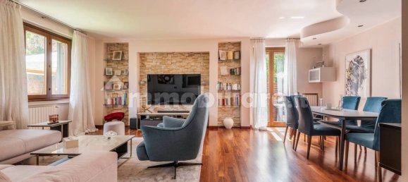 3 غرف نوم فيلا في Casorate Primo, Italy رقم 302069 15