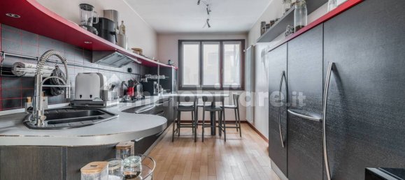 3 غرف نوم فيلا في Casorate Primo, Italy رقم 302069 21