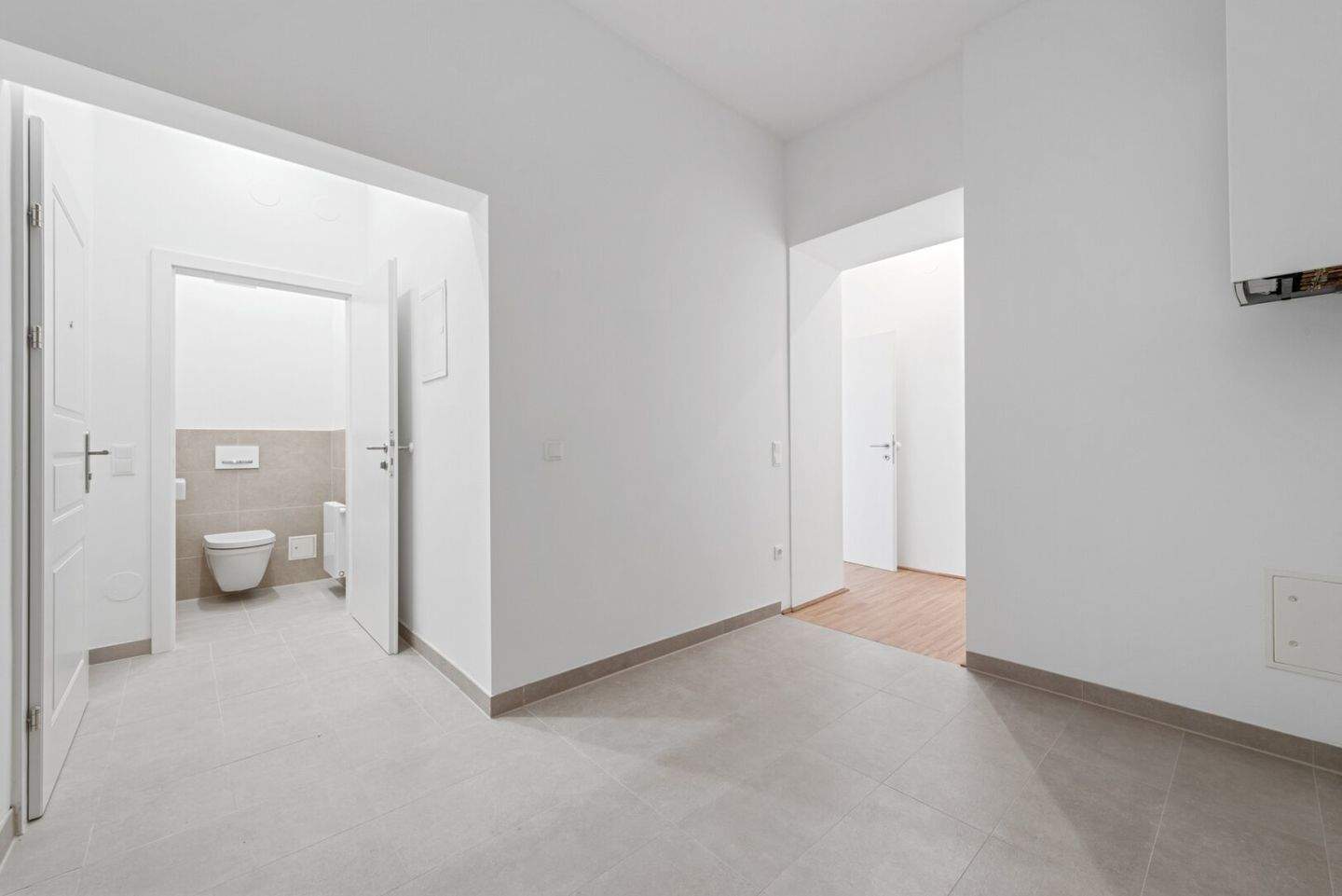 Studio in Wahring, Austria No. 244810