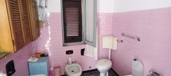 11 rooms House in Massa, Italy No. 166781 4