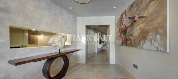 Квартира с 3 спальнями в Биргу, Мальта № 125 75