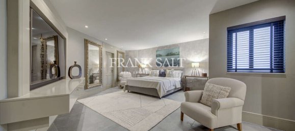 Квартира с 3 спальнями в Биргу, Мальта № 125 57