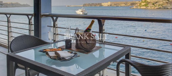 Квартира с 3 спальнями в Биргу, Мальта № 125 10