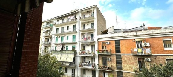 3-salle Appartement à Foggia, Italy No. 129828 13