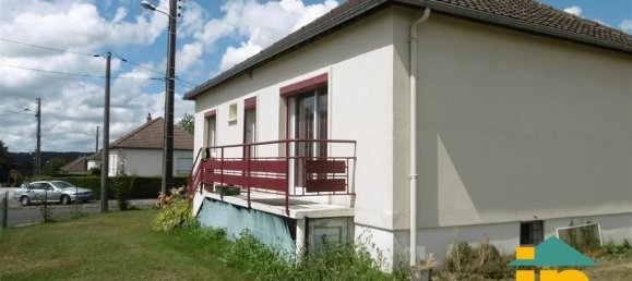 Casa de 2 dormitorios en Orne, France No. 358755 2