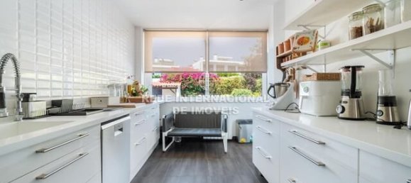 3 Schlafzimmer Villa in Cascais, Portugal, Nr. 259188 16