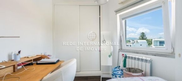3 Schlafzimmer Villa in Cascais, Portugal, Nr. 259188 22