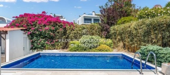 3 Schlafzimmer Villa in Cascais, Portugal, Nr. 259188 3