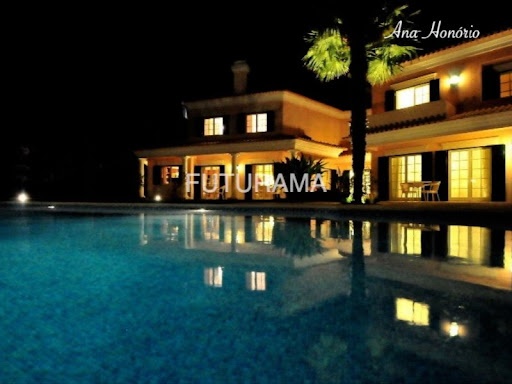 8 bedrooms Villa in Cascais, Portugal No. 281296