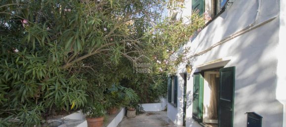 3 bedrooms Townhouse in Mahon, Spain No. 649 2