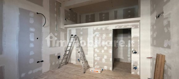 1 bedroom Apartment in Bergamo, Italy No. 334993 2