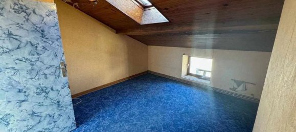 Таунхаус с 5 комнатами в Шаламон, Франция № 195217 14