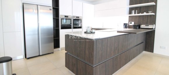 Квартира с 3 спальнями в Слима, Мальта № 6880 4