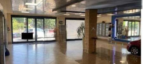 220m² Commercial property in Ariccia, Italy No. 292004 6