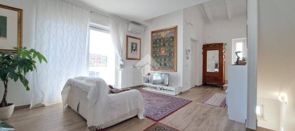 5 Schlafzimmer Villa in Rome, Italy, Nr. 379929 11