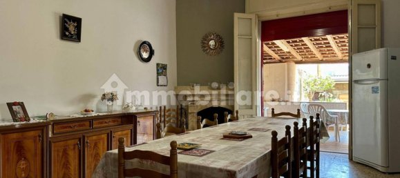 Вилла с 5 спальнями в Барчеллона Поццо ди Готто, Италия № 266330 2