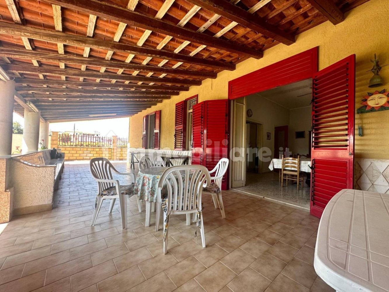 Вилла с 5 спальнями в Барчеллона Поццо ди Готто, Италия № 266330