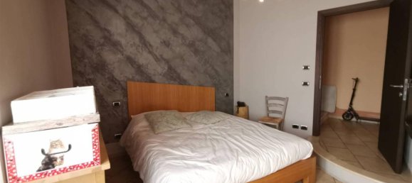 8-salle Appartement à Trequanda, Italy No. 83159 34