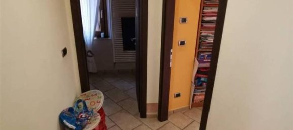 8-salle Appartement à Trequanda, Italy No. 83159 26