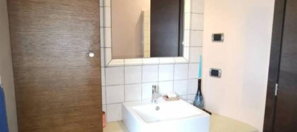 8-salle Appartement à Trequanda, Italy No. 83159 29