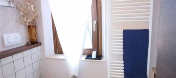 8-salle Appartement à Trequanda, Italy No. 83159 28