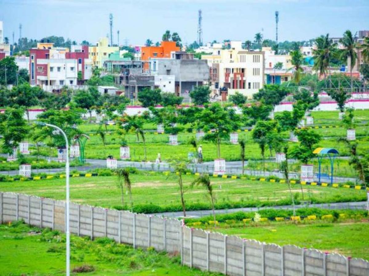  Land in Chennai, India No. 40211