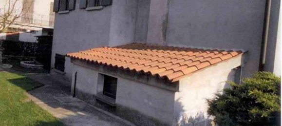 Квартира с 7 комнатами в Роволон, Италия № 16104 9