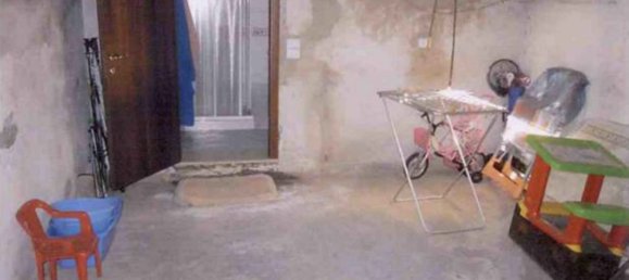 Квартира с 7 комнатами в Роволон, Италия № 16104 8