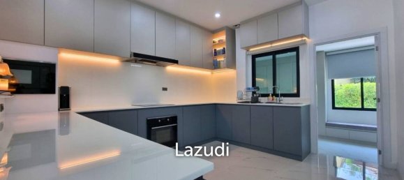 4 bedrooms House in Pattaya, Thailand No. 32843 8